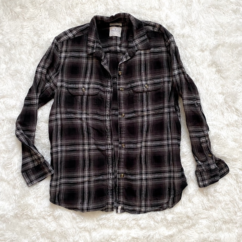🧡 Plaid Flannel button up shirt